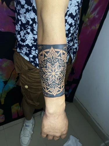 Bharat Tattoo Ink pattern work (27)